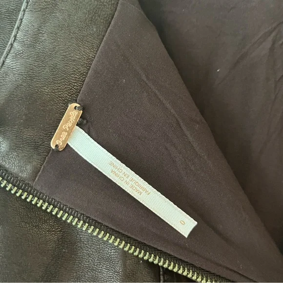 Free People Modern Femme Vegan Leather Brown Mini Skirt Size 0 - Picture 4 of 4